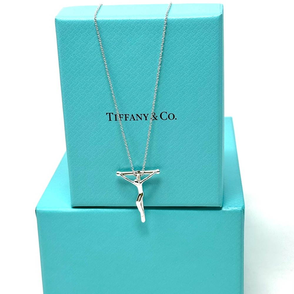 Authentic Tiffany & CO. Elsa Peretti Jesus Christ Crucifix Necklace. - Picture 7 of 15